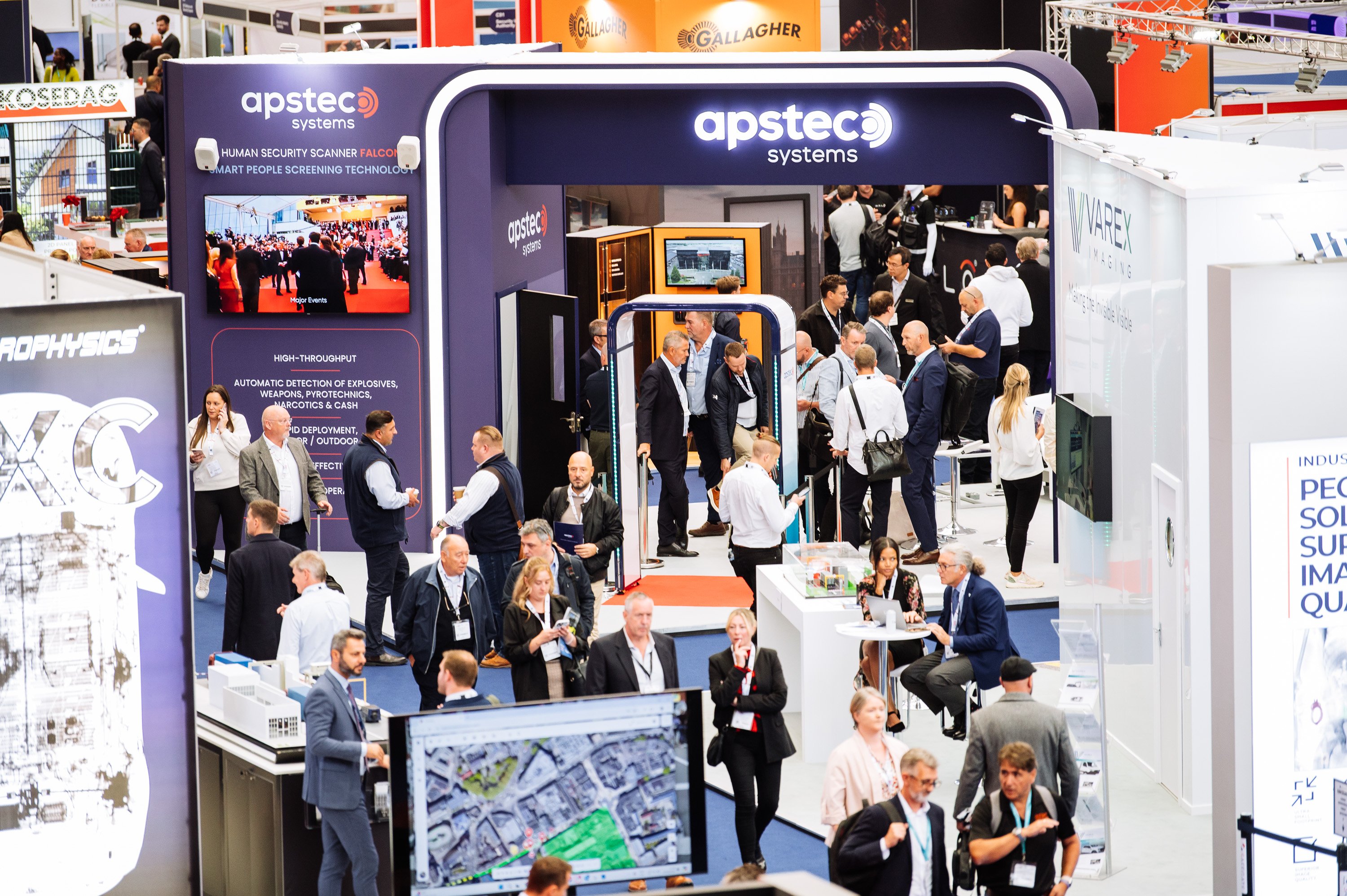 A snapshot of attendees on the show floor at ISE